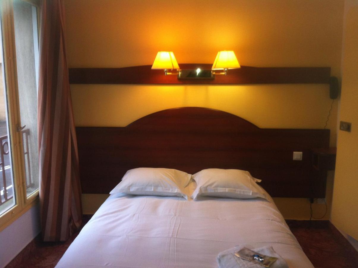 Hotel Couleurs Sud Centre-Ville Gare Шарлевіль-Мезьєр Екстер'єр фото